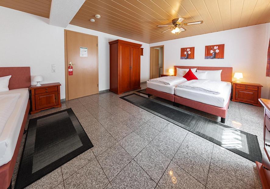 Hotel Avalon Landstuhl Eksteriør billede