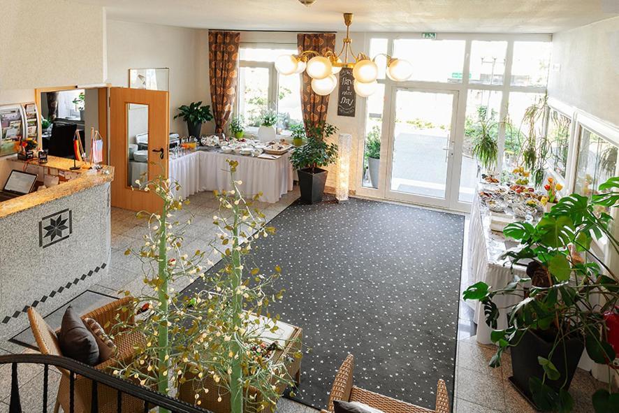 Hotel Avalon Landstuhl Eksteriør billede